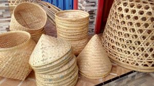 Jual Anyaman Bambu Kirim ke Tuban: Custom & Ready Stock - Bambu.Furnitur.co.id